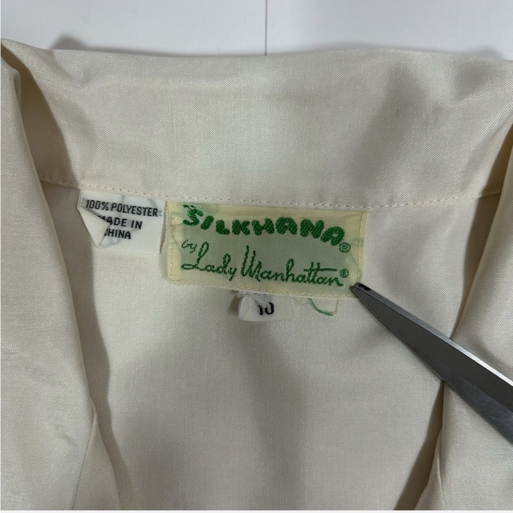 Lady Manhattan 1950s Silkhana Classic White Short Sleeve - Picture 4 of 7